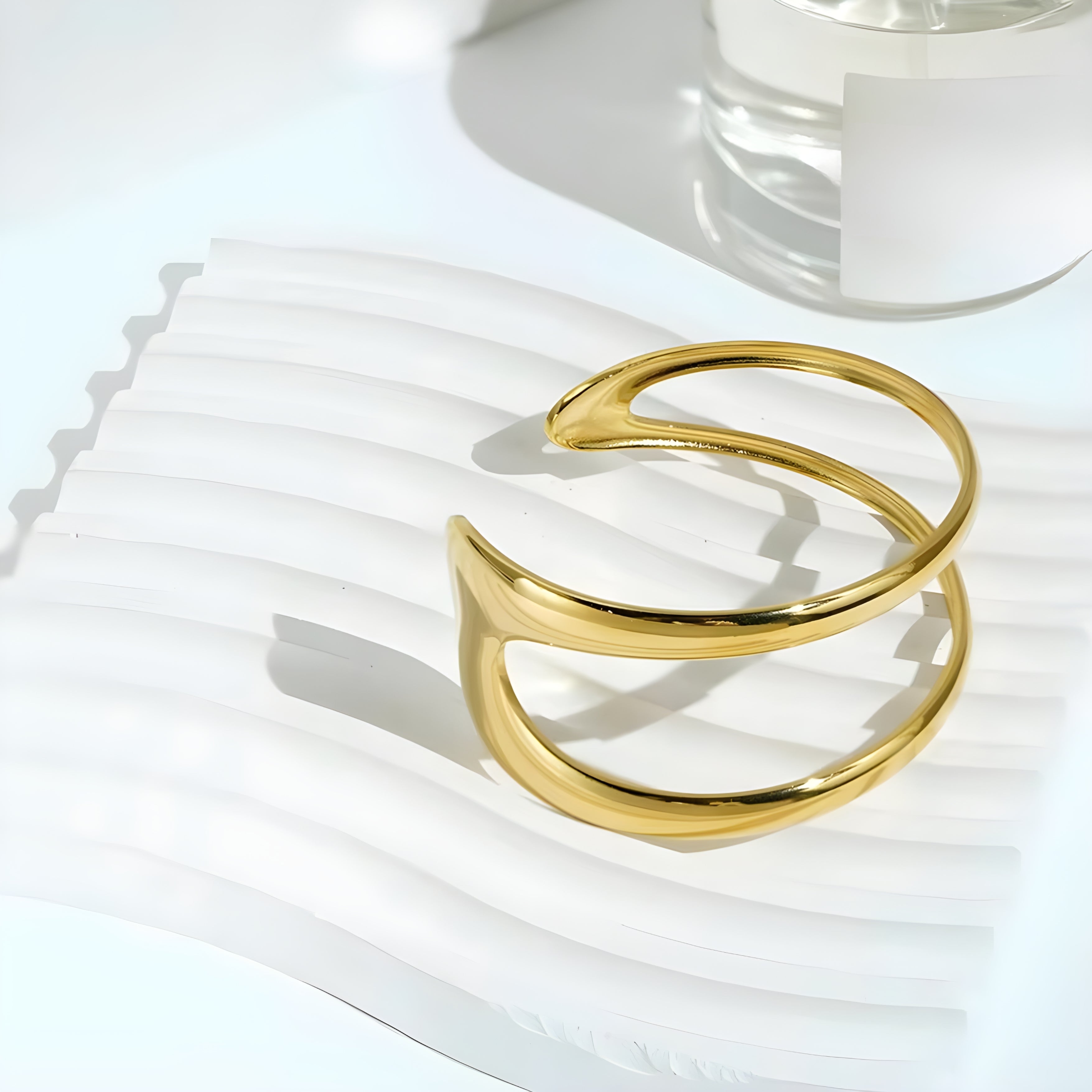 Halo Gold Bracelet