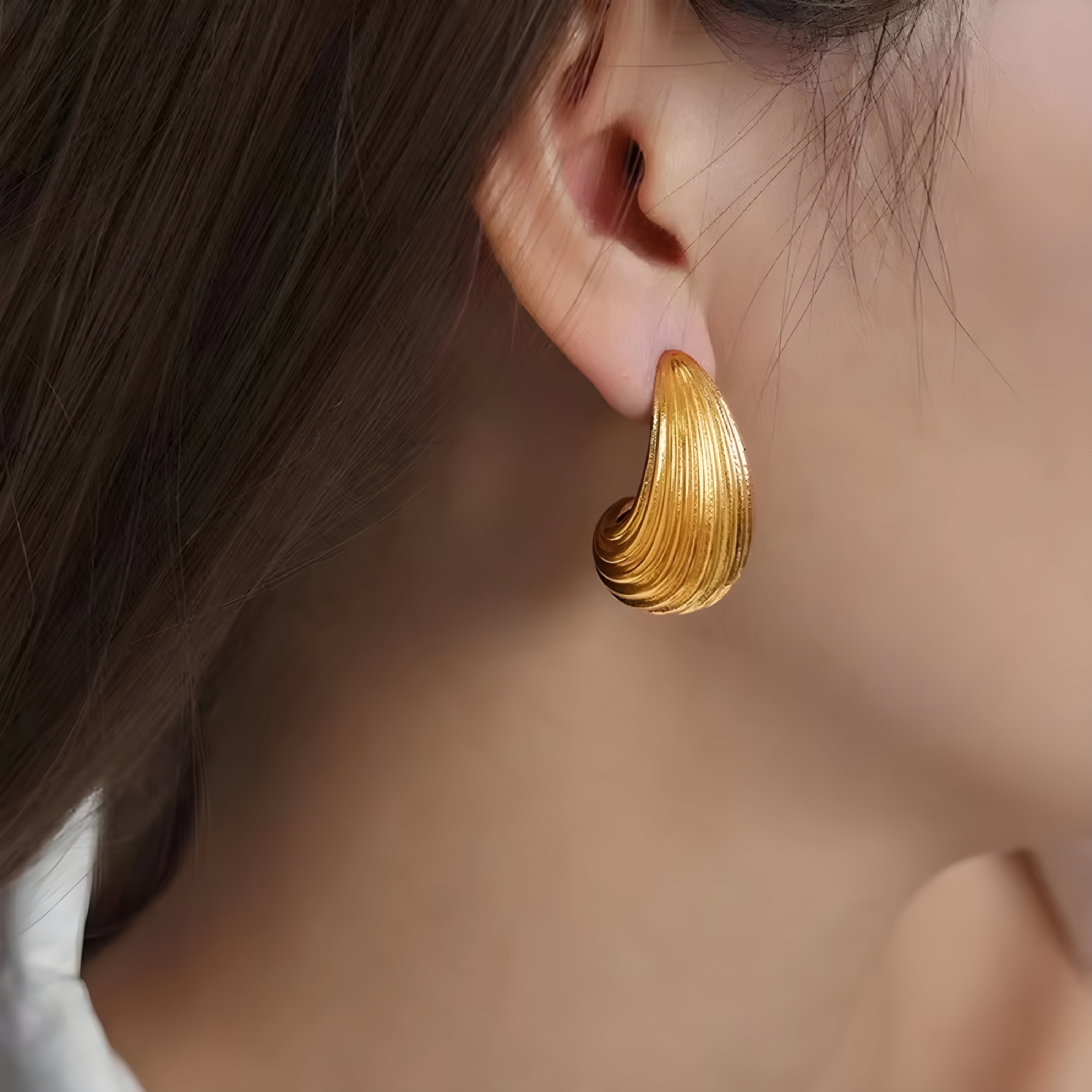 Aurea Twilight Gold Earrings