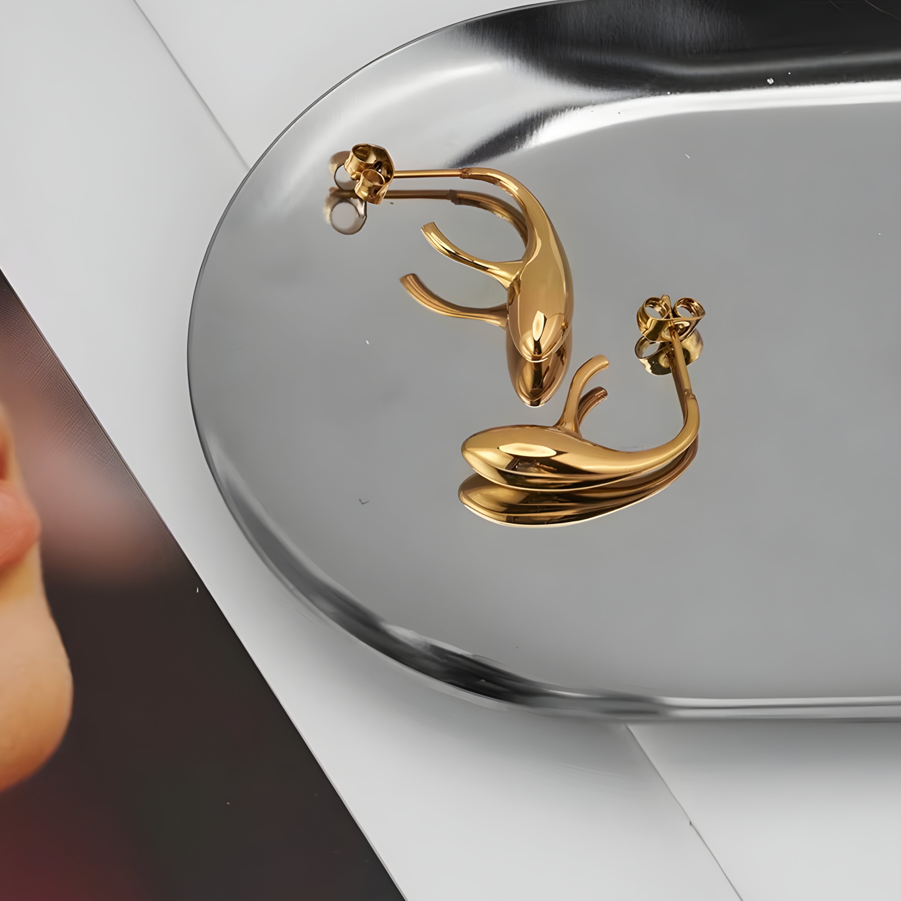Flora Earrings