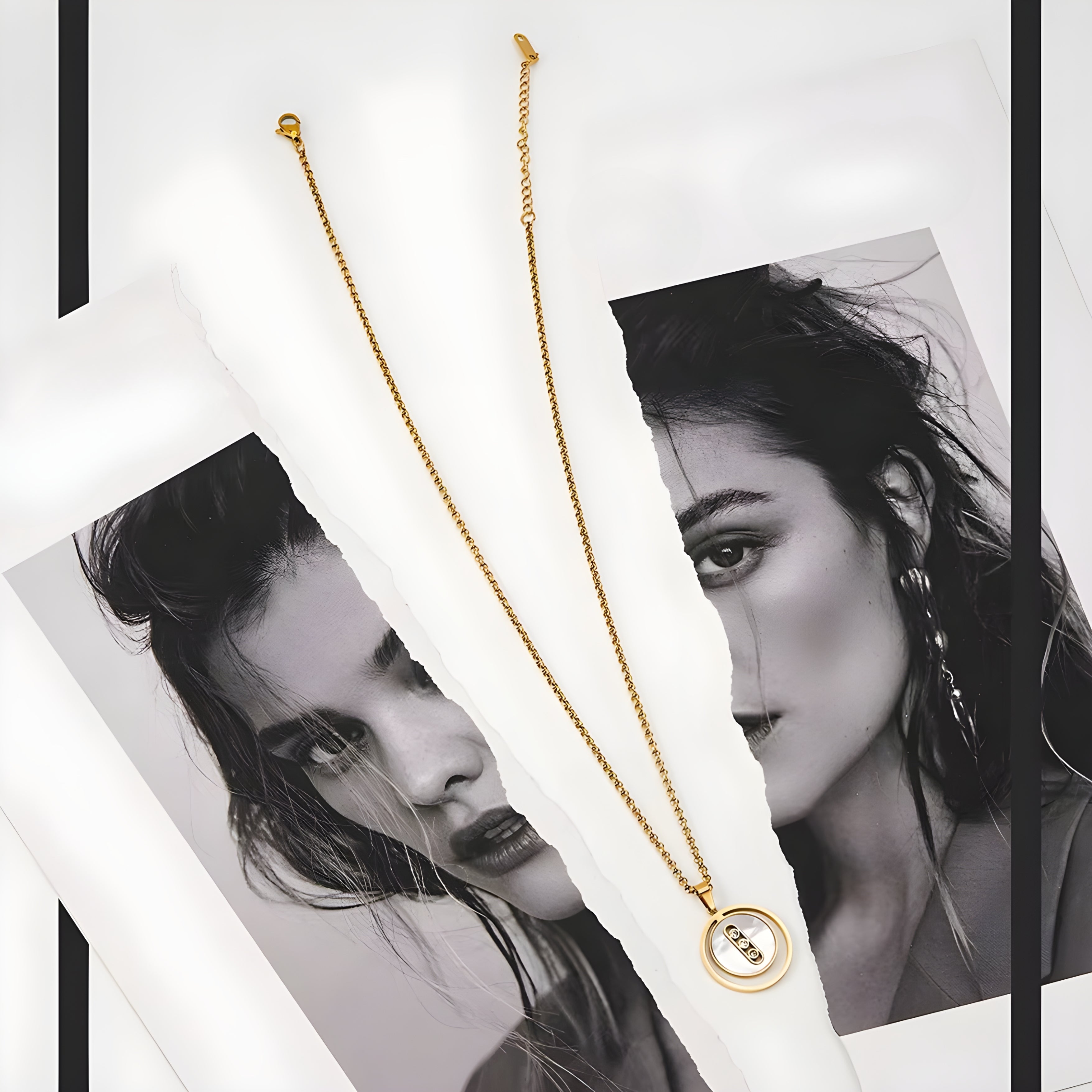 Emeraldia Necklace