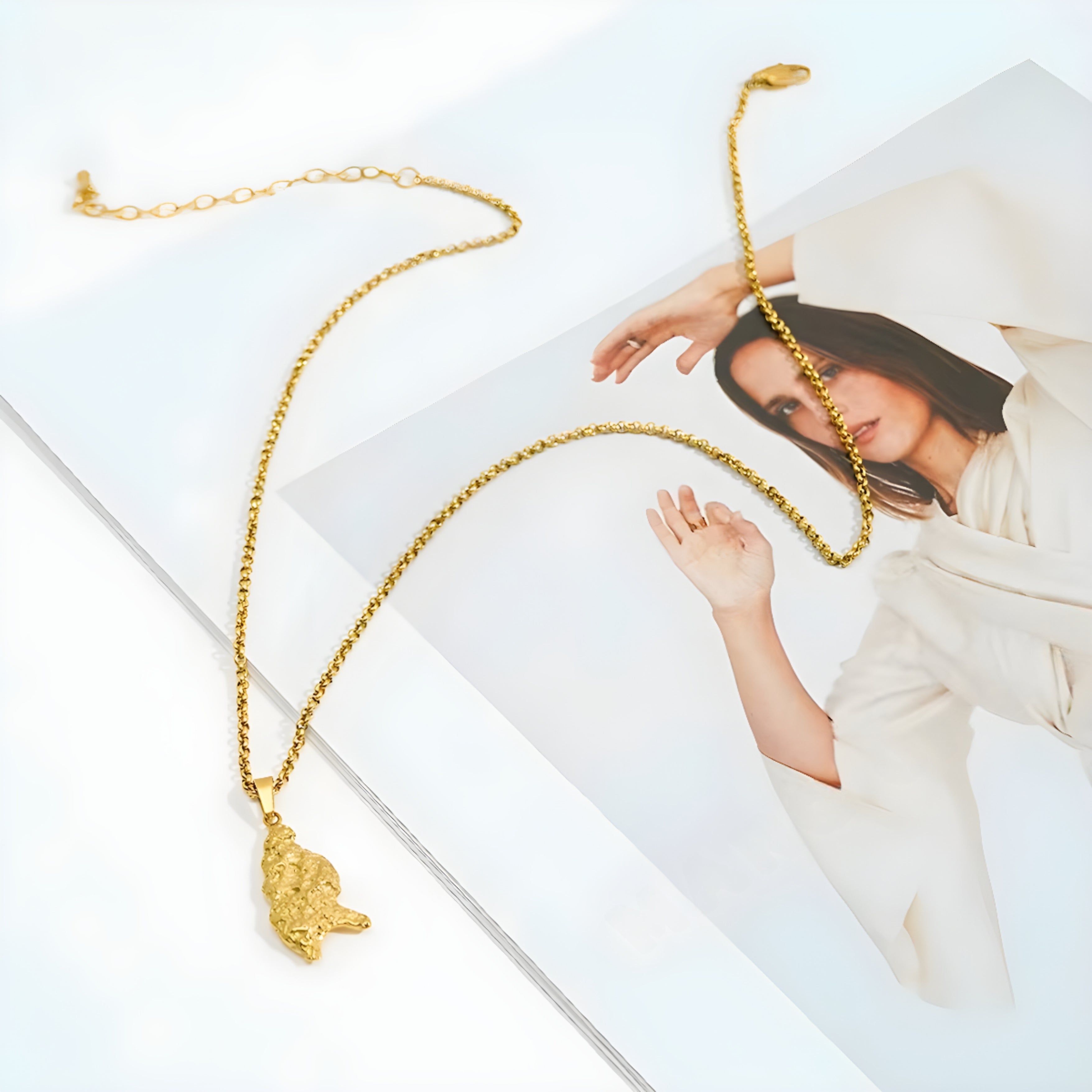 Aurelia Necklace