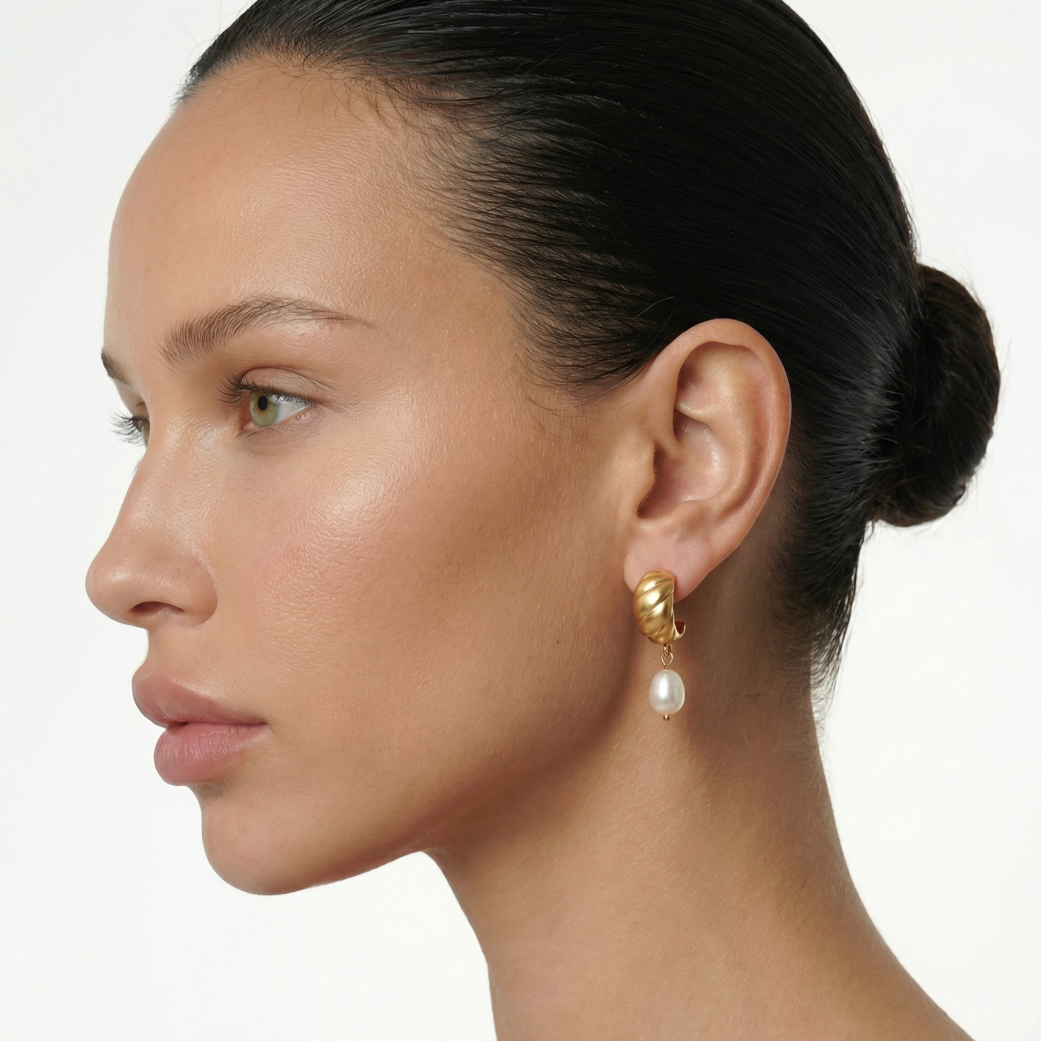 Ciana Pear Drop Earrings