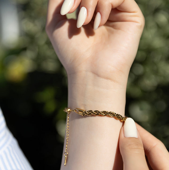Nova Bracelet
