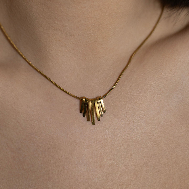 Veil Necklace