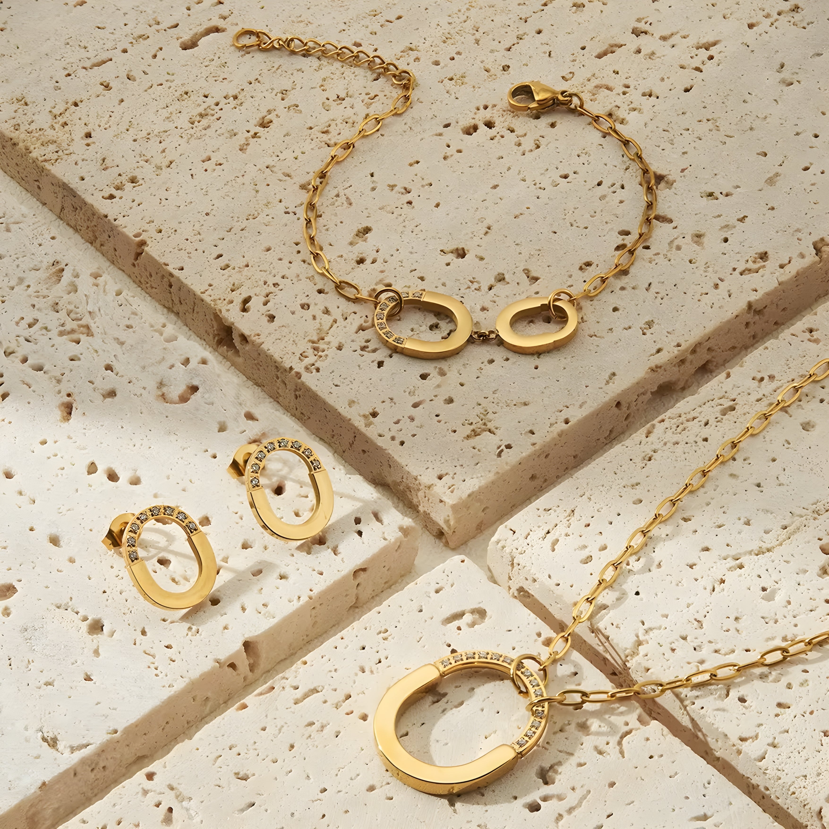 Eluna Earrings