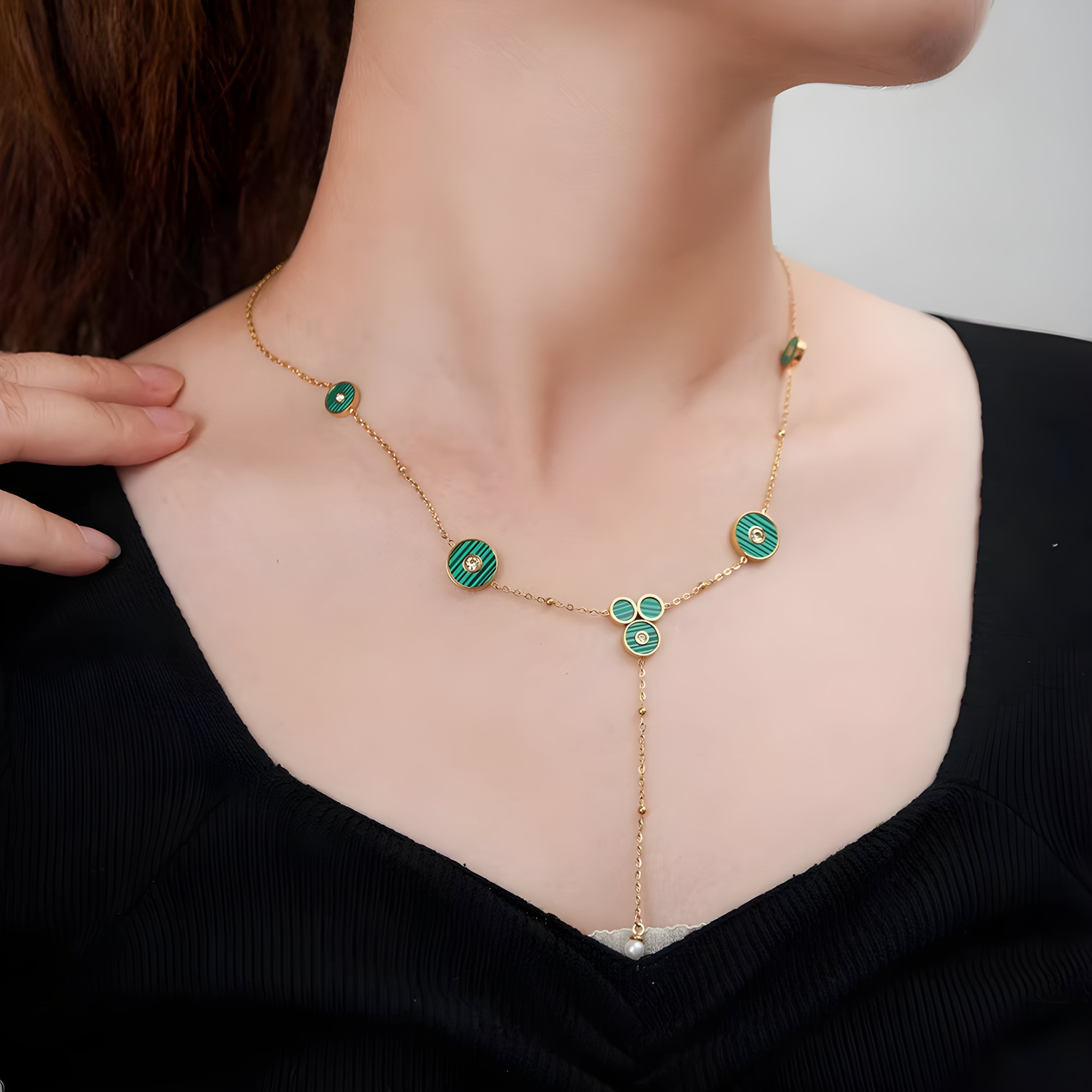 Emeris Necklace