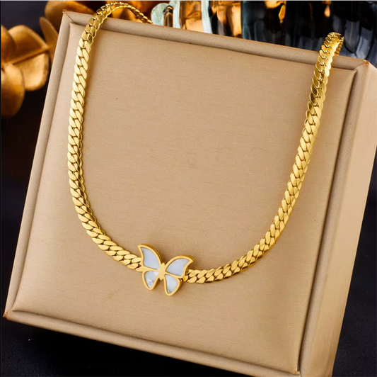 Flair Necklace