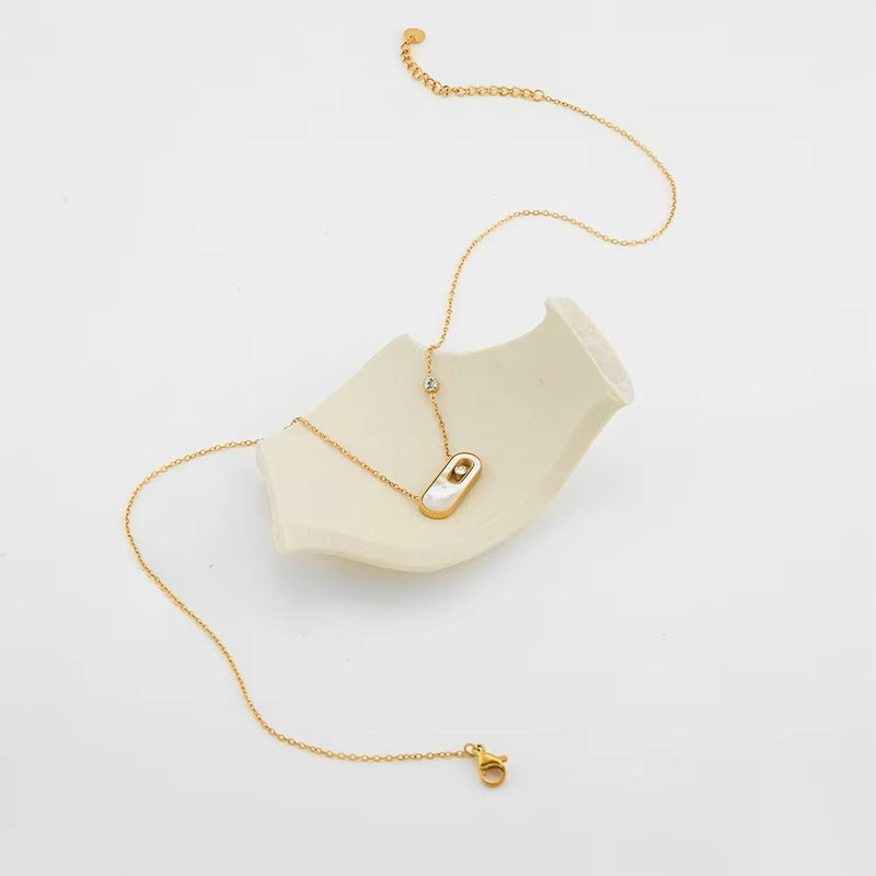 Zeyah Necklace